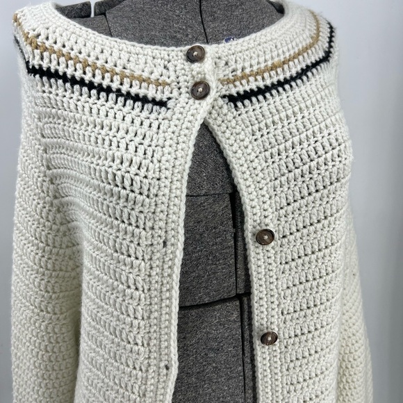 Handmade, crocheted, long length, button front granny cottage, core cardigan M/L - Picture 6 of 8